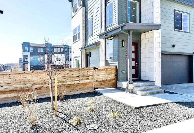 بنسيون Bear Lodge