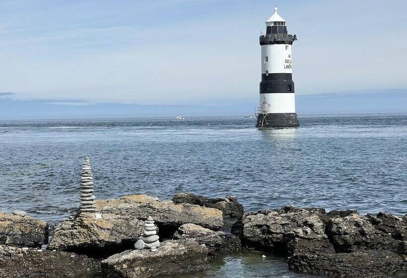 Rezydencja Traditional Cottage  Beams, Log Burner & Sea Views