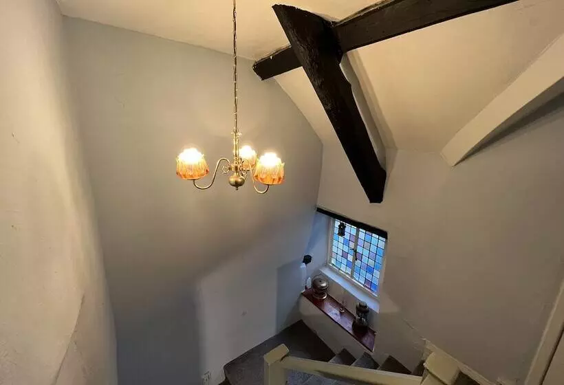 レジデンス Traditional Cottage  Beams, Log Burner & Sea Views