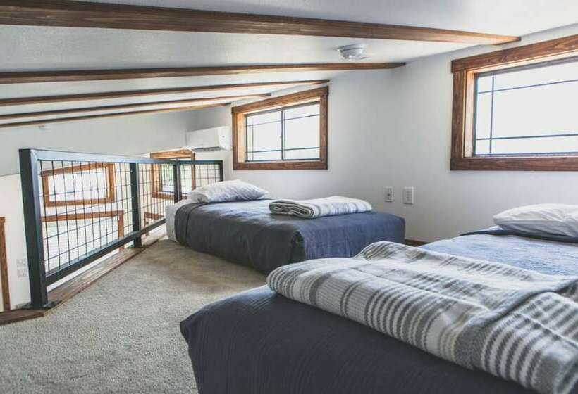 渡假胜地  Mystic Quarry