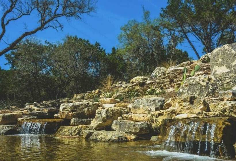 渡假胜地  Mystic Quarry