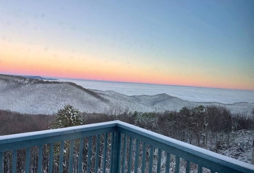 2 Master Suites _ Phenomenal Views   Alpine Summit