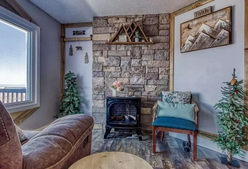 2 Master Suites _ Phenomenal Views   Alpine Summit