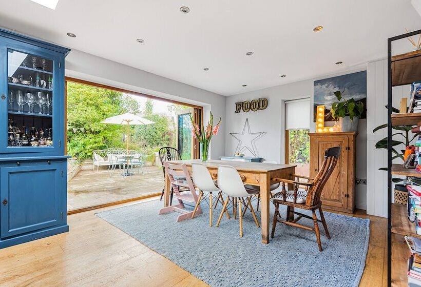 Barton Cottage Bed And Breakfast