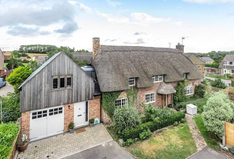 Barton Cottage Bed And Breakfast