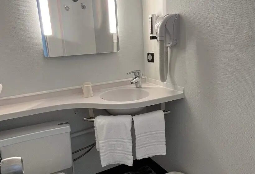 B&b Hotel Montluçon Centre