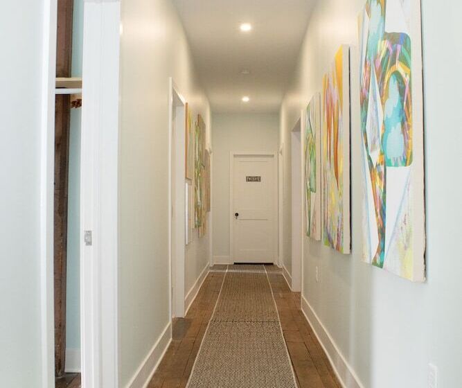 Bischoff Inn   Former 1870 Furniture Factory Now 5 Room Boutique