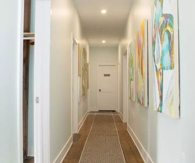 Bischoff Inn   Former 1870 Furniture Factory Now 5 Room Boutique