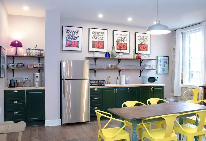 Bischoff Inn   Former 1870 Furniture Factory Now 5 Room Boutique