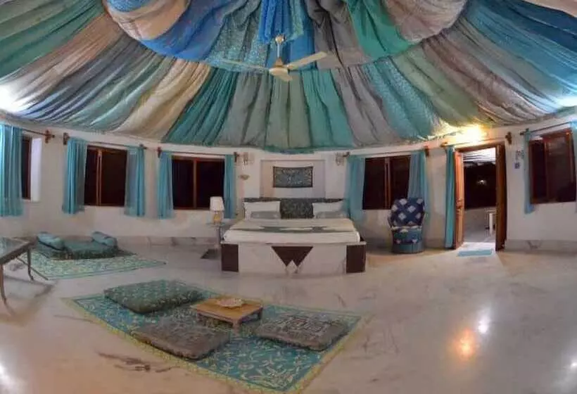 Devi Desert Resort And Retreat