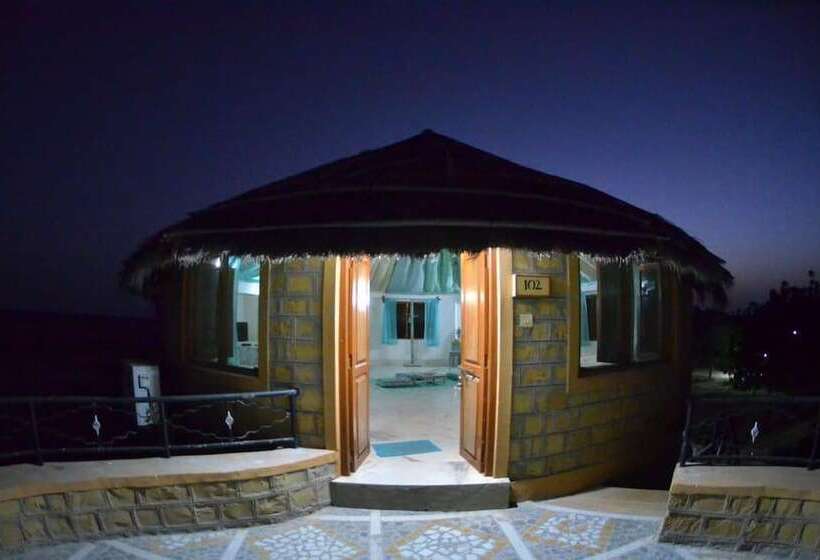 Devi Desert Resort And Retreat