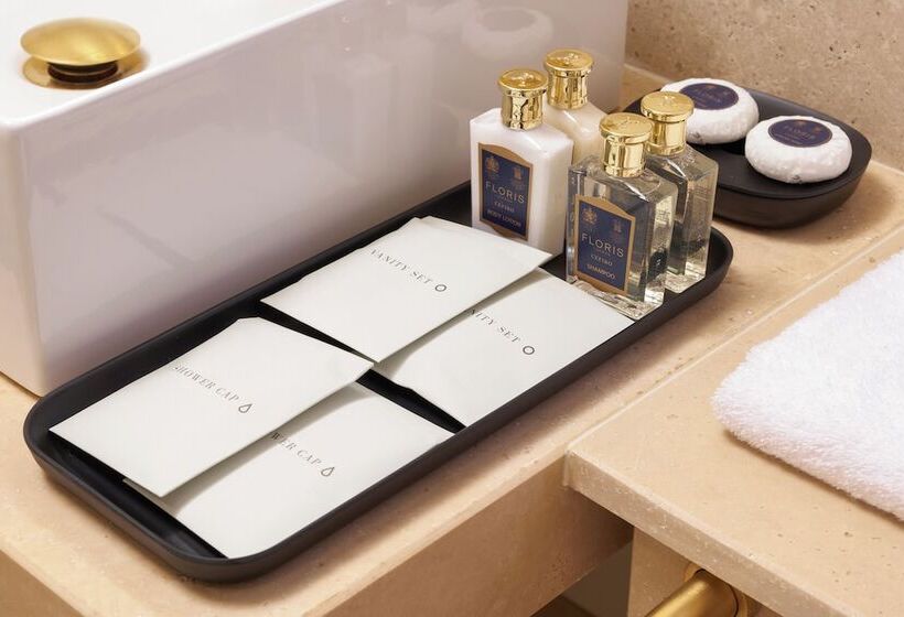 Borghese Contemporary