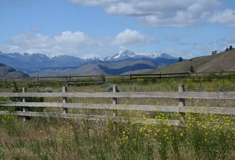 Hotelli Casia Lodge And Ranch