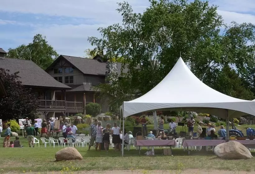 Hotelli Casia Lodge And Ranch