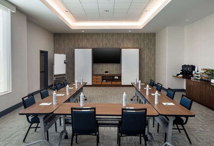 Отель Hyatt House Vacaville