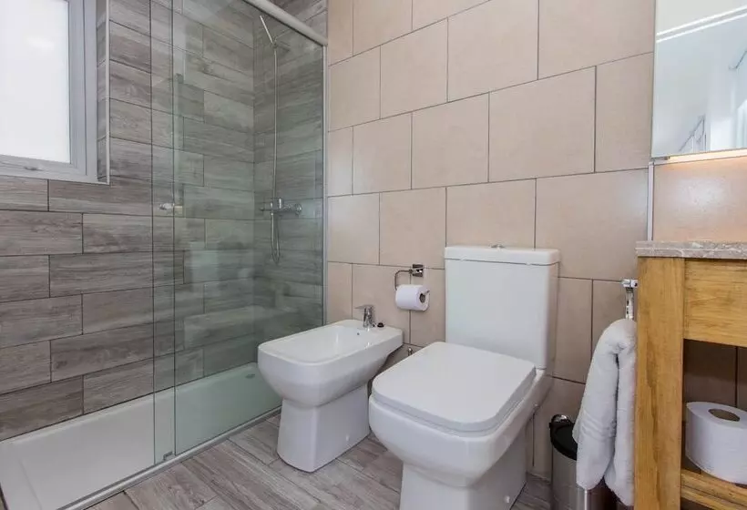 هتل Infinity Sky 2