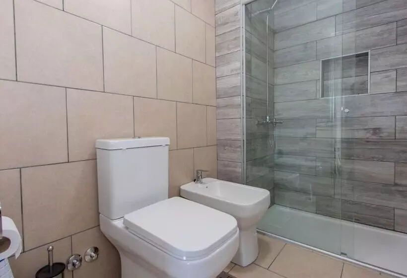 هتل Infinity Sky 2