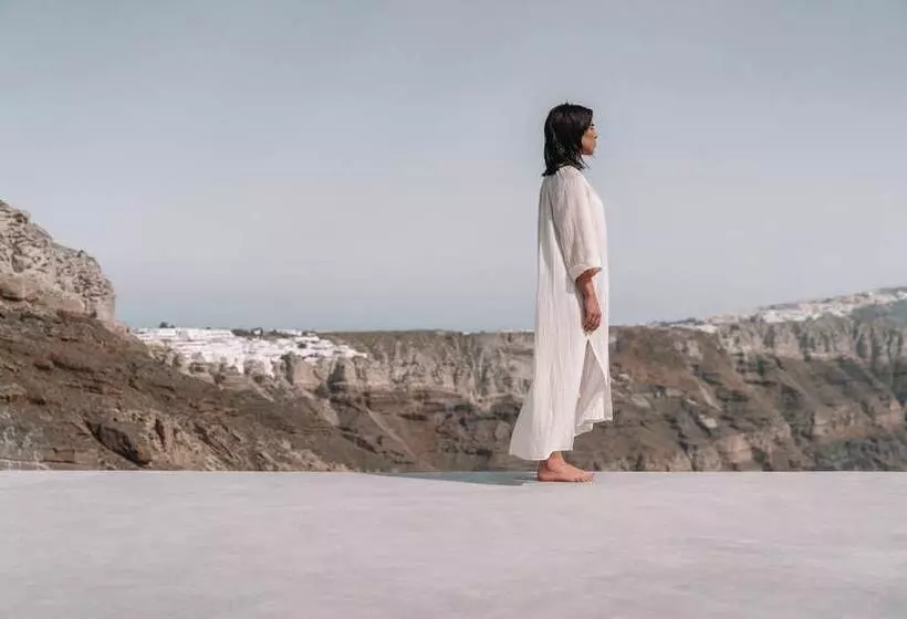 Hotelli Nelya Suites