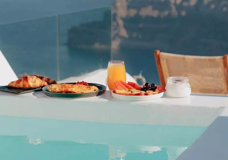 Hotelli Nelya Suites