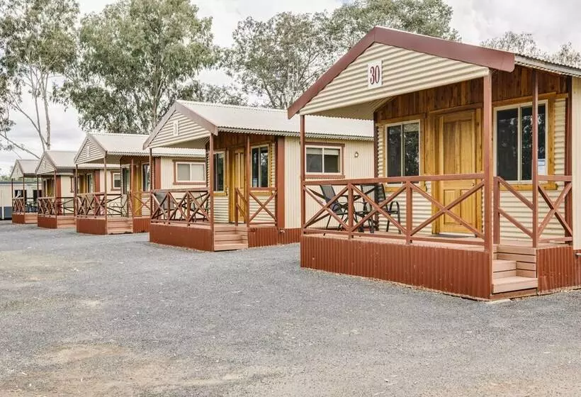 Hotelli Nyngan Riverside Tourist Park