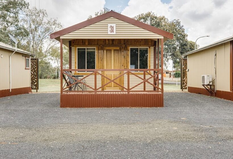 ホテル Nyngan Riverside Tourist Park