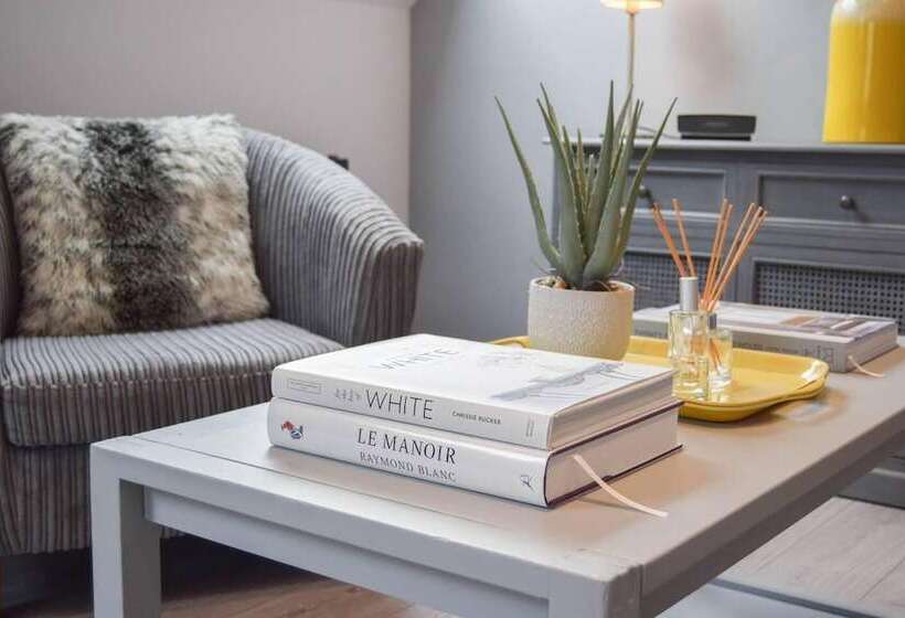 Сельский отель New Luxury 1 Bed House Nr Bicester Village