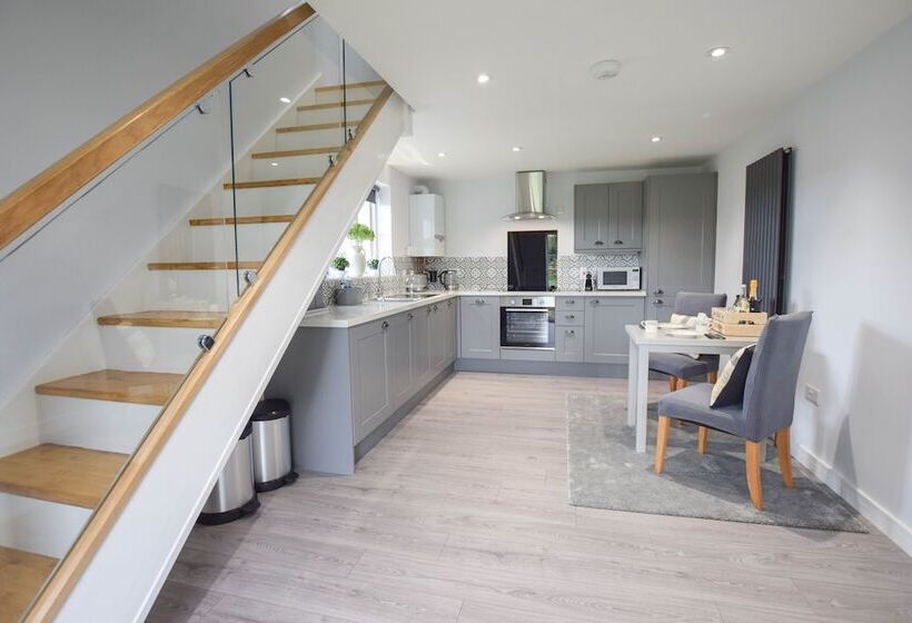 Сельский отель New Luxury 1 Bed House Nr Bicester Village