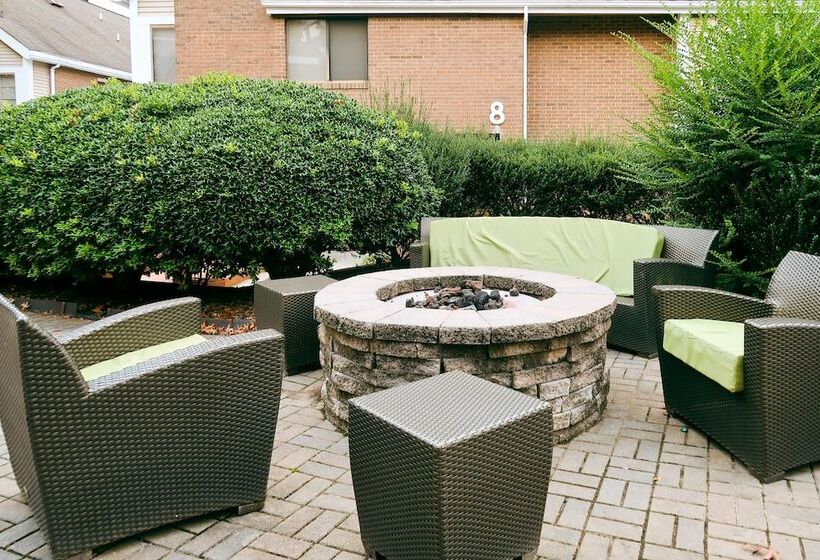 فندق Tysons Corner Suites, A Baymont By Wyndham