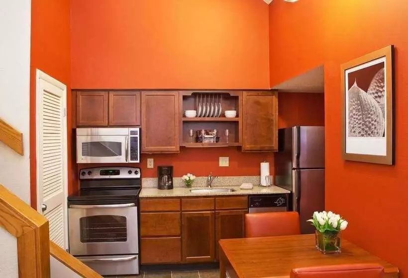 Hotelli Tysons Corner Suites, A Baymont By Wyndham