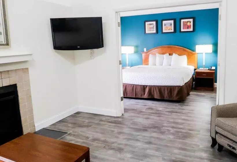 Hotelli Tysons Corner Suites, A Baymont By Wyndham