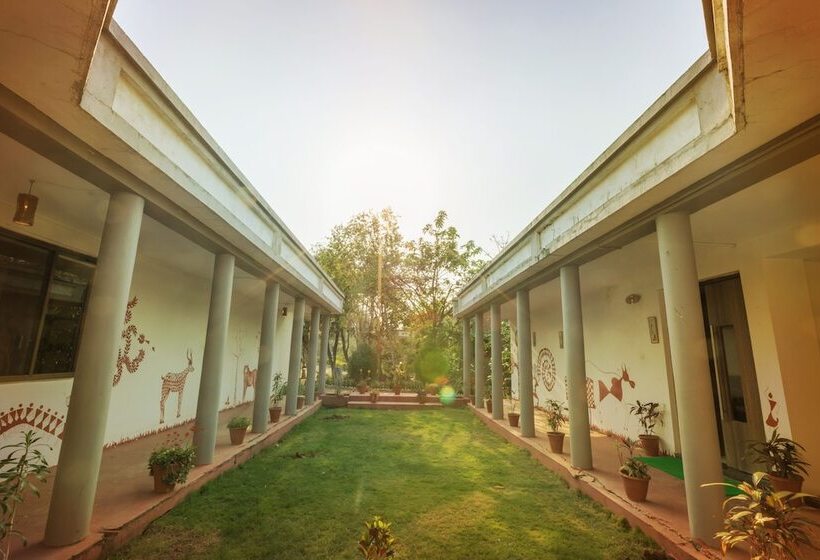 Hotel Vann Life Forest Resort