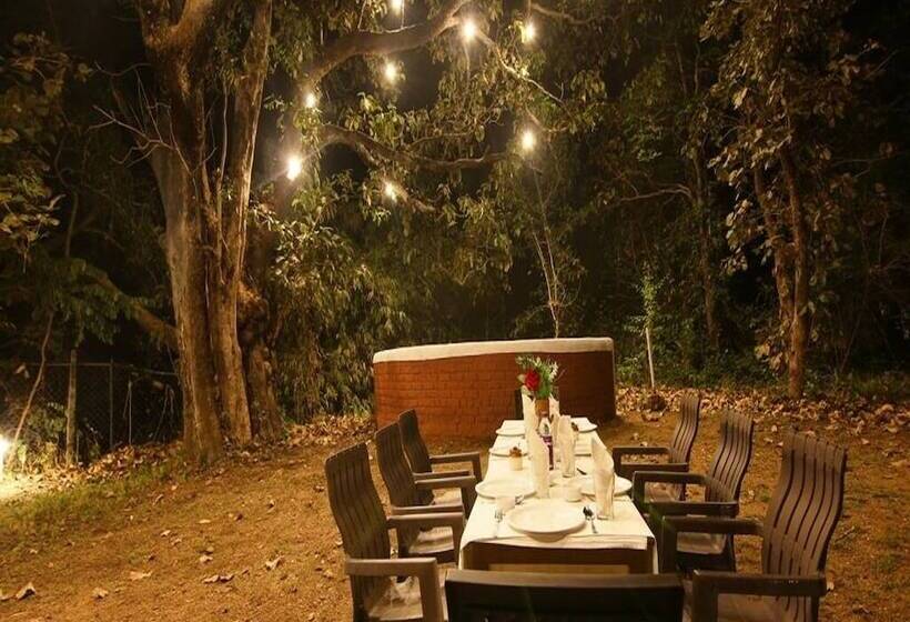 Hotel Vann Life Forest Resort