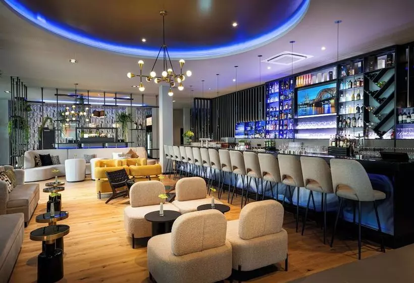 Leonardo Royal Hotel Cologne Bonn Airport