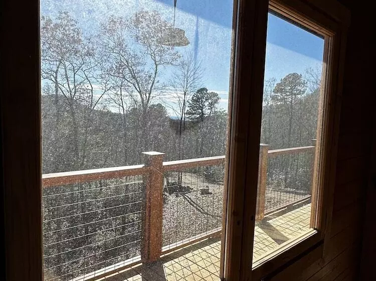 Meraki Escape    Log Cabins W/hot Tubs + Pet Friendly