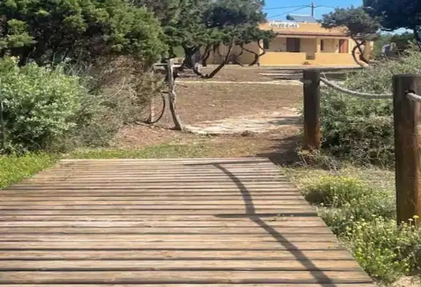 Meridium Apartments & Beach Club