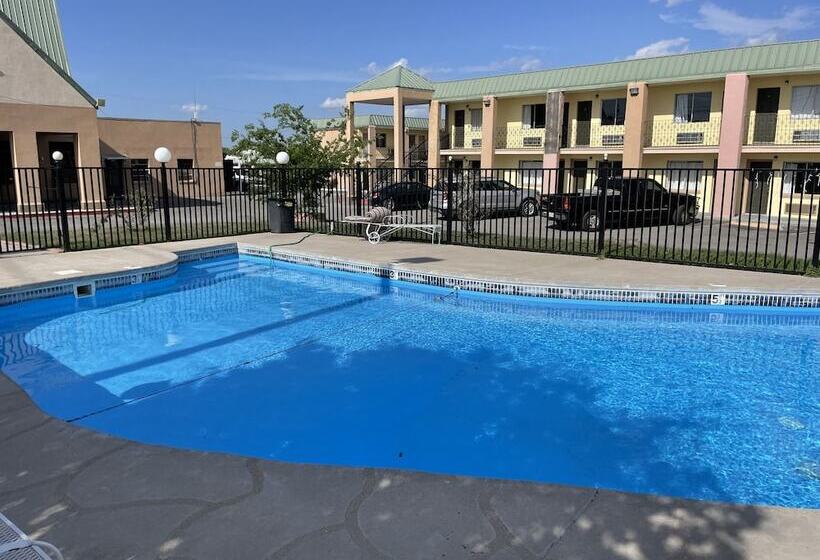 מוטל Del Rio Inn