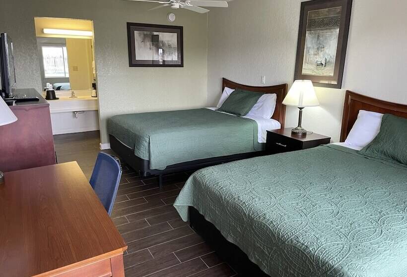 מוטל Del Rio Inn