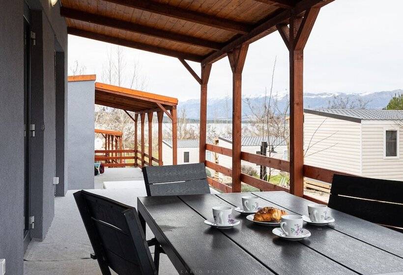 Пансион Mobile Homes  Kamp Karin