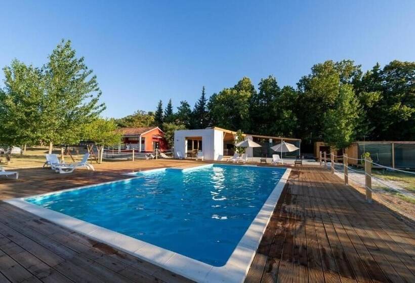 Пансион Mobile Homes  Kamp Karin