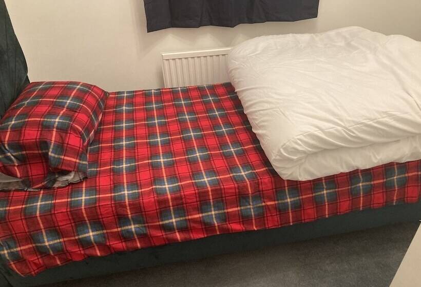 إقامة Lovely 2 Bed House Apartment In Boston Towncentre