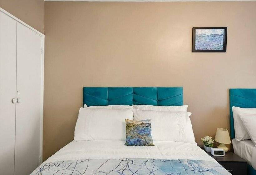 レジデンス Modern 3 Bed House In London Close To City Airport