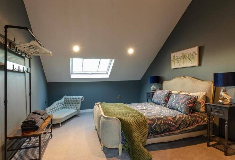 إقامة Stunning Barn Sleeps 10 With Hot Tub Nr Melton