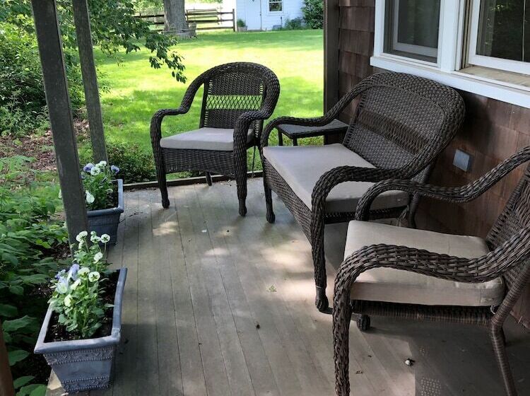 The Farmhouse Bed And Breakfast