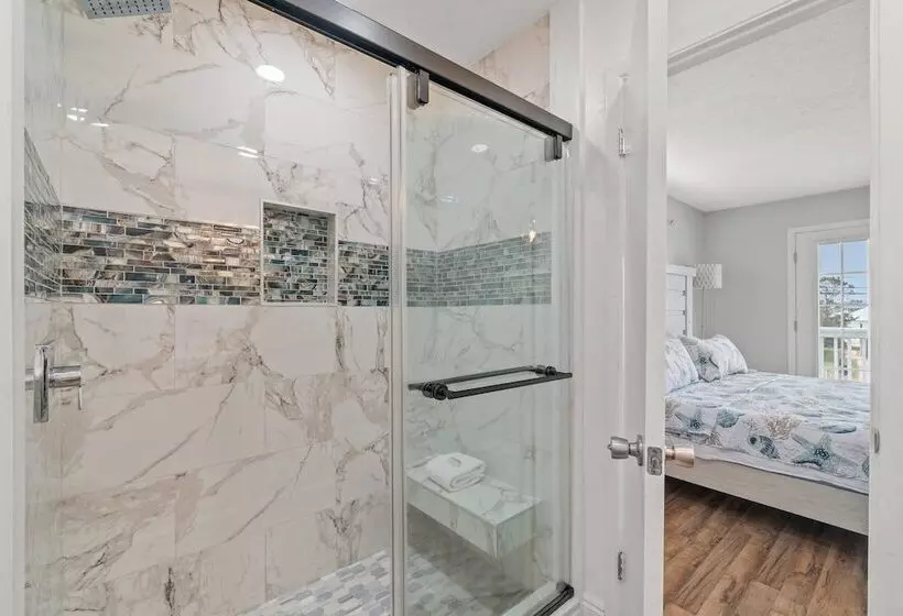 120 Palm Beach Dr A   La Casa Turquesa