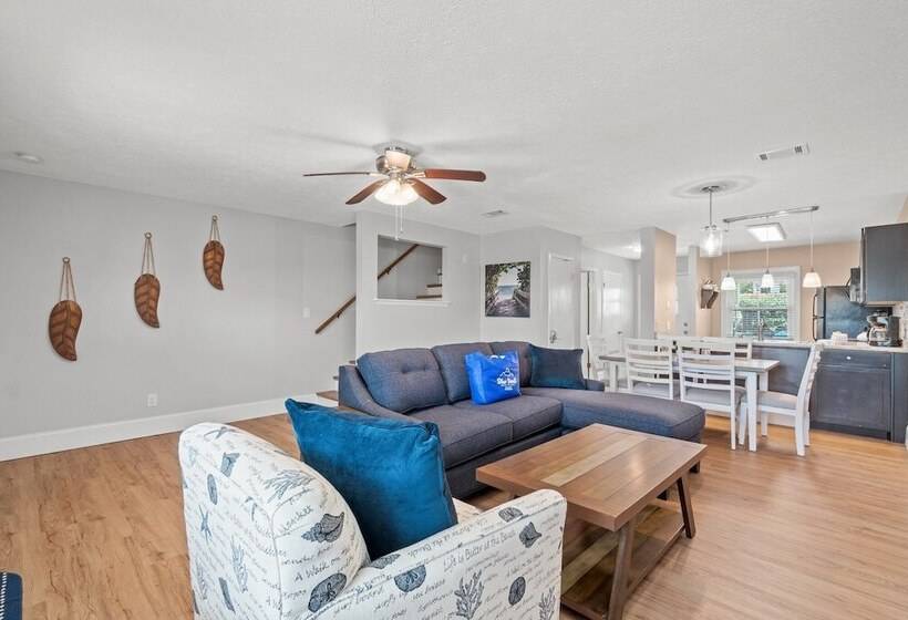 120 Palm Beach Dr A   La Casa Turquesa