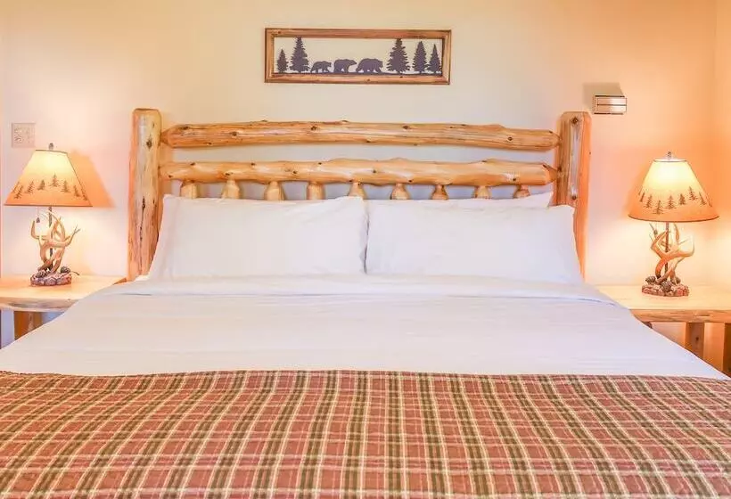 Aamiaismajoitus (B&B) Outland Chalet & Suites Great Smoky Mountains