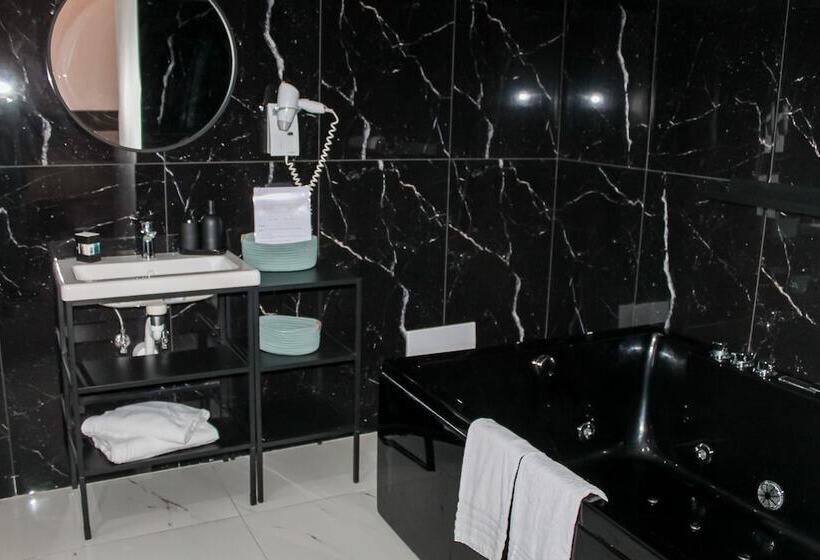 Nocleg ze śniadaniem Villa Flora