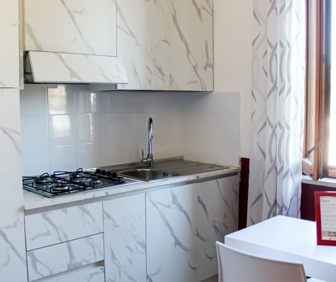 Nocleg ze śniadaniem Villa Flora