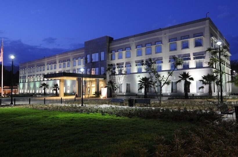 Black Horse Hotel Apartment