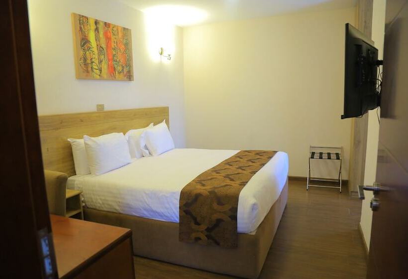 Black Horse Hotel Apartment